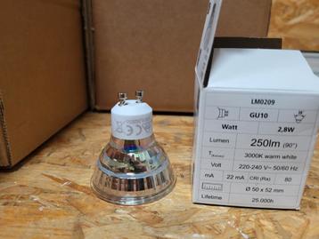 60 stuks lamp lichtbron GU10 3000k warmwit, 2.8 watt 250lm beschikbaar voor biedingen