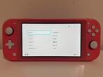 Nintendo Switch Lite, Spelcomputers en Games, Spelcomputers | Nintendo Switch Lite, Ophalen, Roze of Coral, Gebruikt, Met beschermhoes of tas