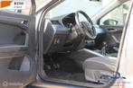 Seat Arona 1.0 TSI Xcellence Clima Trekhaak appel carplay, Voorwielaandrijving, Gebruikt, Met garantie (alle), Handgeschakeld