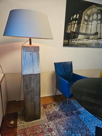 Zeer mooie dukdalf- of meerpaal lamp, kunstobject in je huis