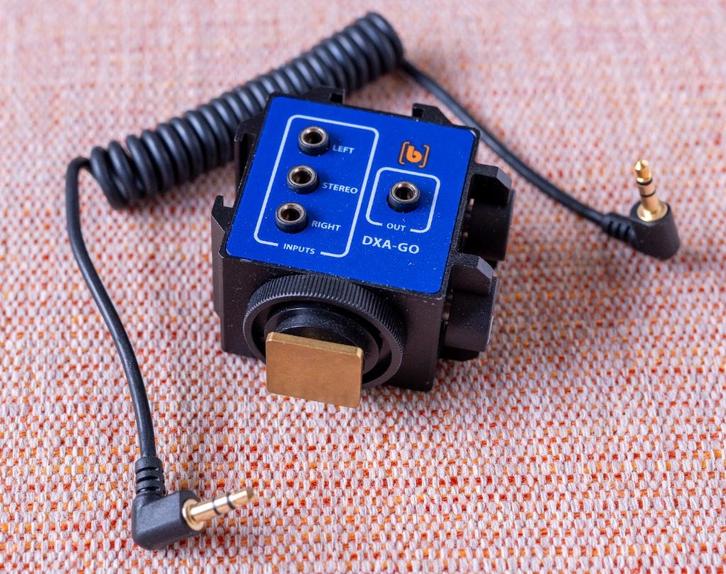 Beachtek DXA-GO Dual Channel Audio Adapter, Audio, Tv en Foto, Professionele Audio-, Tv- en Video-apparatuur, Zo goed als nieuw