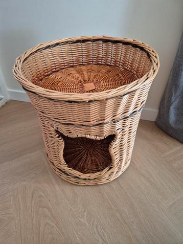 Kattenmand dubbel exclusief kussens beschikbaar voor biedingen