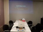 Hitachi beamer Cp-aw100n UST ultra korte afstand, Audio, Tv en Foto, Beamers, Ophalen