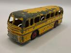Dinky Toys 282 Duple Roadmaster geel -GOED- M33, Gebruikt, Auto, Dinky Toys, Ophalen of Verzenden