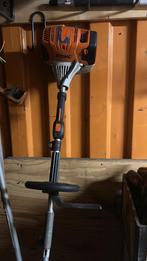 Stihl km 131r met bezem/borstel aanbouwstuk, Ophalen, Gebruikt, Overige soorten, STIHL