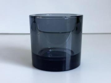 Iittala Kivi glas kandelaar Harmaa 80 mm beschikbaar voor biedingen