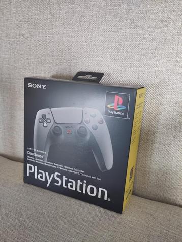 Playstation DualSense 30th Anniversary Controller - Sealed! beschikbaar voor biedingen