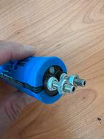 Nippon Chemi-Con 4700uF Schroefdraad Condensator, Hobby en Vrije tijd, Elektronica-componenten, Ophalen of Verzenden, Zo goed als nieuw