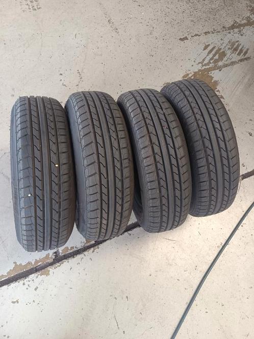 Set zomerbanden 14 inch. 3 weken oud, Auto-onderdelen, Banden en Velgen, Band(en), Zomerbanden, 14 inch, 175 mm, Bestelwagen, Gebruikt