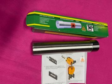 Nieuwe buitenboord motorslot beschikbaar voor biedingen