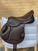 Award bruin Springzadel mono 17,5  aanpasbare boom en wol, Dieren en Toebehoren, Paarden en Pony's | Zadels, Kelly@schuuring.net