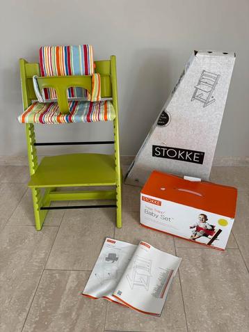 Stokke stoel + babyset inclusief kussens beschikbaar voor biedingen