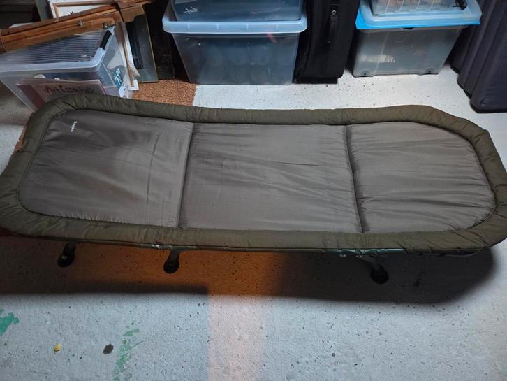 Trakker Stretcher + Fox Slaapzak - Perfecte Set!, Watersport en Boten, Hengelsport | Karpervissen, Zo goed als nieuw, Complete set