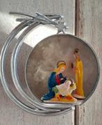 Diorama kerstbal kunststof Holy Family. Jaren 60, Ophalen of Verzenden, Gebruikt