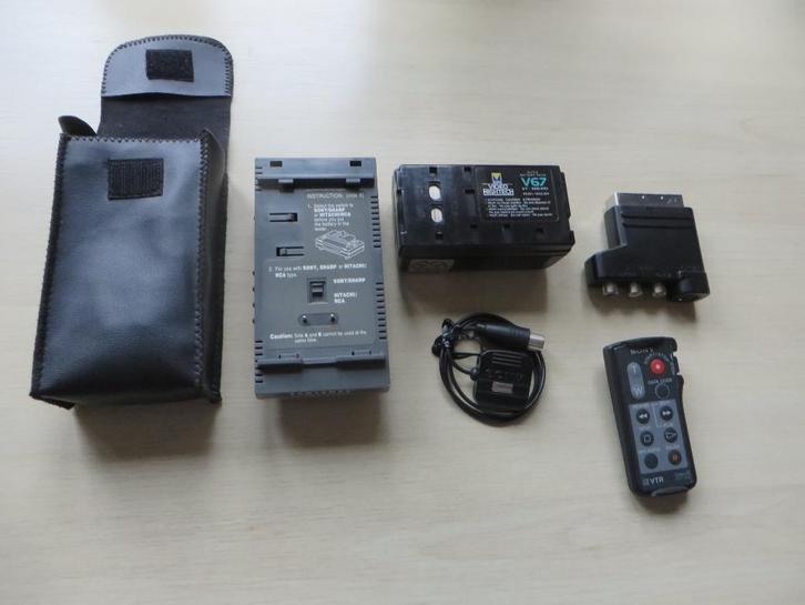 Sony Videocamera Hi8 toebehoren zie foto's en beschrijving, Audio, Tv en Foto, Videocamera's Analoog, Camera, Hi 8, Ophalen of Verzenden