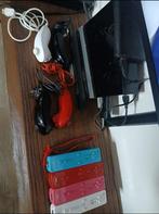 Nintendo wii + 4 controllers,4 nunchucks  +-150 games, Spelcomputers en Games, Spelcomputers | Nintendo Wii, Ophalen of Verzenden