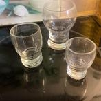 3 glaasjes hoog 6.5  Claeryn .. 5.5- 4.5 cm, Ophalen of Verzenden