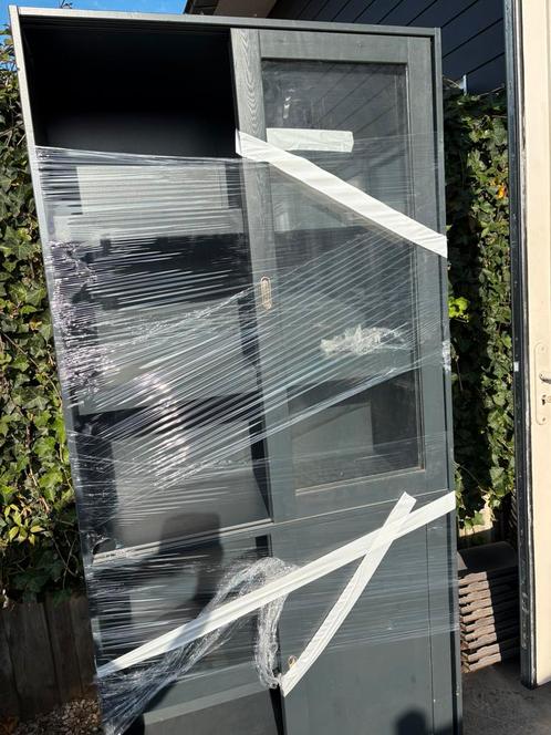 Vt wonen kast, Huis en Inrichting, Kasten | Wandmeubels, 200 cm of meer, Minder dan 150 cm, 25 tot 50 cm, Glas, Ophalen