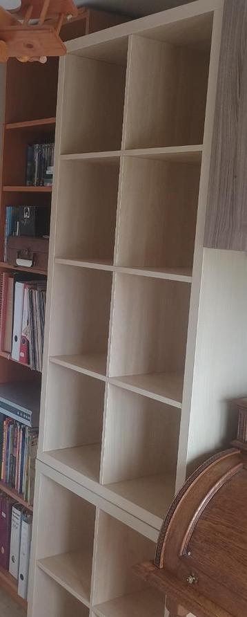 Ikea kallax 2x vakkenkast 4 en 8 vakken  beschikbaar voor biedingen