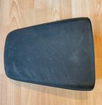 Buddy seat Achter triumph Tiger-800 2011, Ophalen