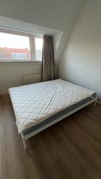 IKEA bed 160x200 incl. matras en lattenbodem, Ophalen, Wit, Tweepersoons, Zo goed als nieuw