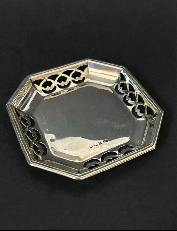 Zilveren Engelse Nut Dish, 1959, Antiek en Kunst, Antiek | Goud en Zilver, Zilver, Ophalen of Verzenden