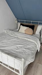 Bed 140x200 + matras en dekbedden, Ophalen, Gebruikt, Wit, 140 cm