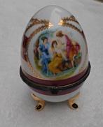 Vintage poseleinen eiersieraad doos scharnierend, Antiek en Kunst, Antiek | Porselein, Ophalen