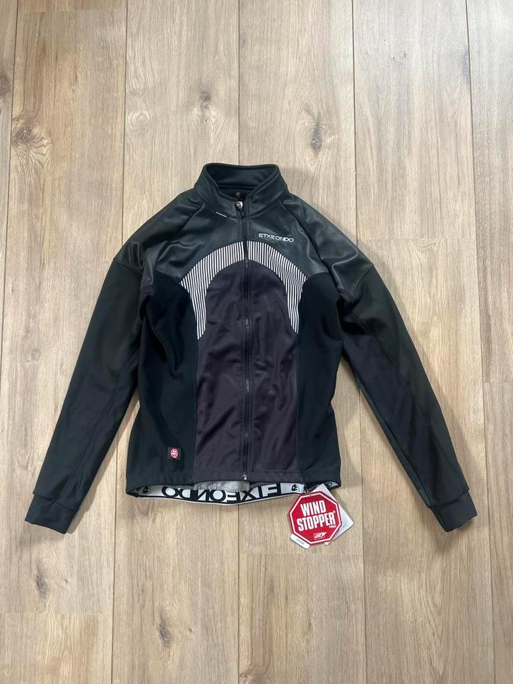 Etxeondo Windstopper - Nieuwstaat!, Sport en Fitness, Wielrennen, Nieuw, Helm, Ophalen