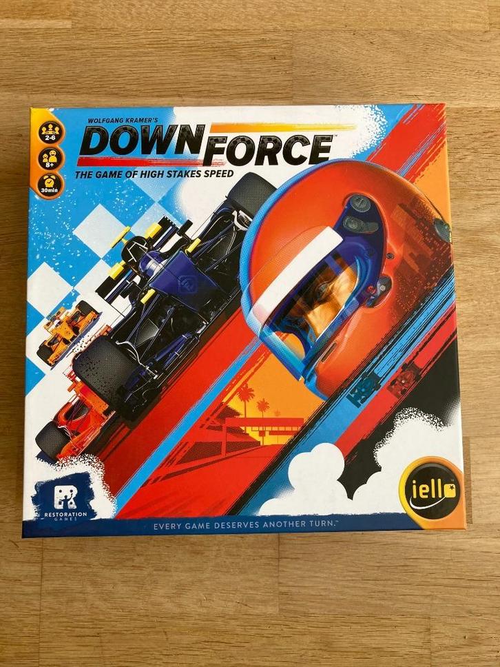 Downforce IELLO, Hobby en Vrije tijd, Gezelschapsspellen | Bordspellen, Zo goed als nieuw, Ophalen of Verzenden