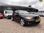 BMW 1-serie 123d Business Line, Navi, PDC, Harman/Kardon Inr, Euro 5, Achterwielaandrijving, 4 stoelen, Leder en Stof