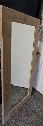 Op maat gemaakte steigerhouten spiegel, Huis en Inrichting, Woonaccessoires | Spiegels, 100 tot 150 cm, Ophalen of Verzenden, Zo goed als nieuw