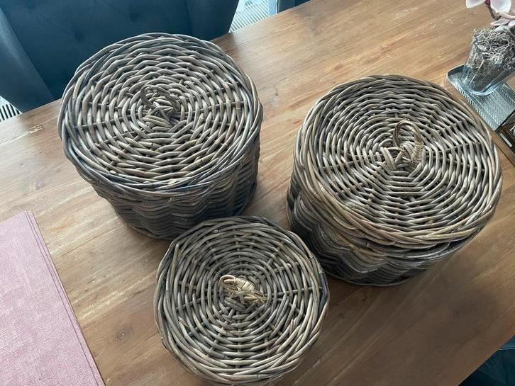 Rotan Mandjes Set met Deksel - Stevig & Mooi!, Huis en Inrichting, Woonaccessoires | Kisten, Zo goed als nieuw, Minder dan 50 cm