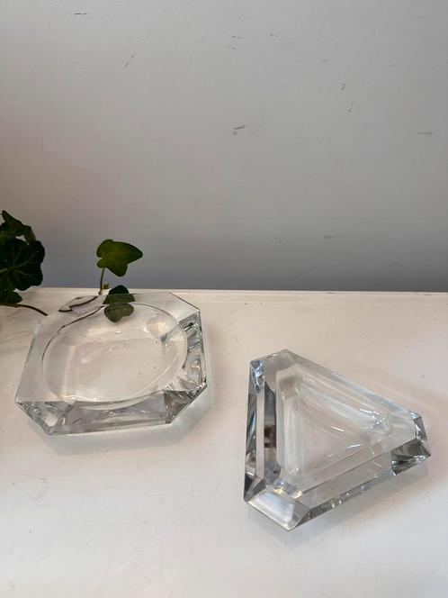 Set van 2 kristallen asbakjes, Antiek en Kunst, Antiek | Glas en Kristal, Ophalen of Verzenden