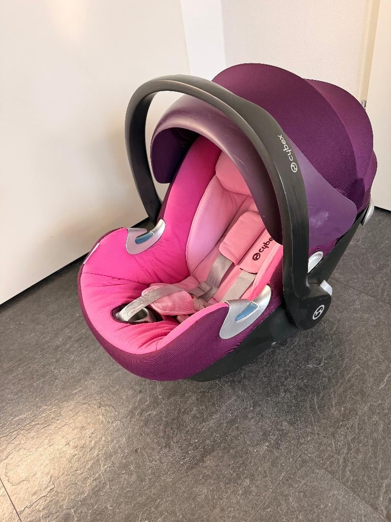 Cybex Aton Q Plus autostoel Purple/Paars, Kinderen en Baby's, Autostoeltjes, Zo goed als nieuw, Overige merken, 0 t/m 13 kg, Autogordel