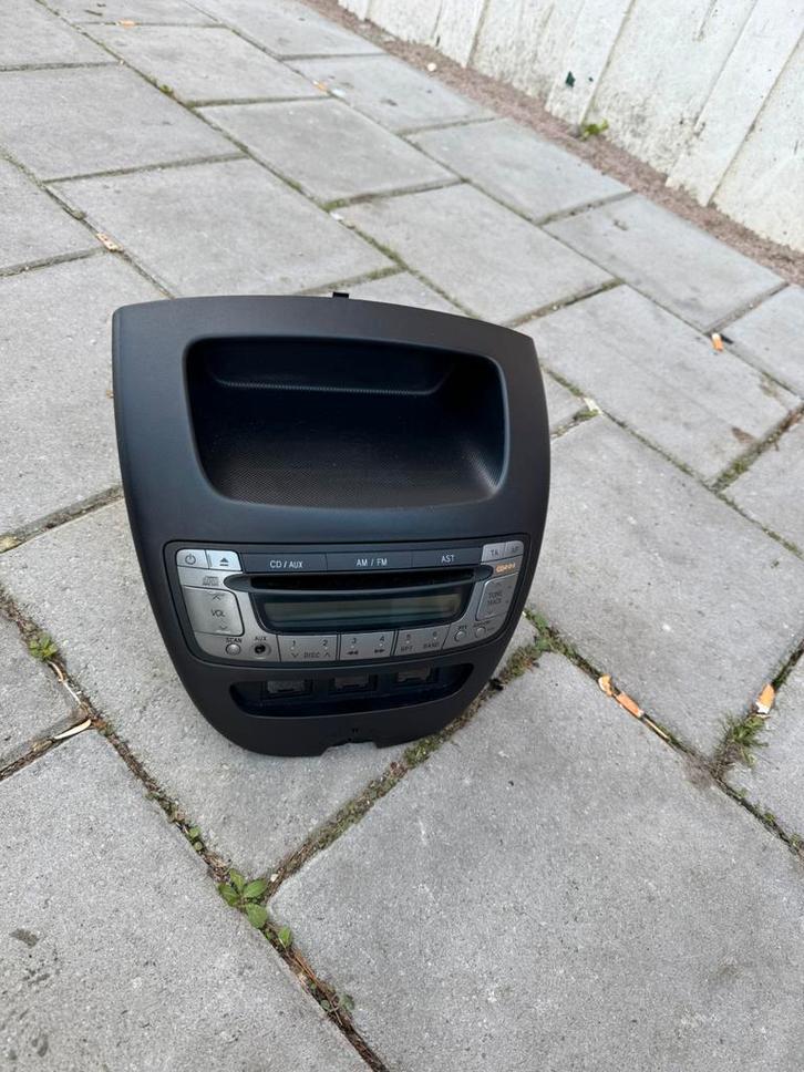 Radio C1, Auto-onderdelen, Dashboard en Schakelaars, Citroën, Ophalen