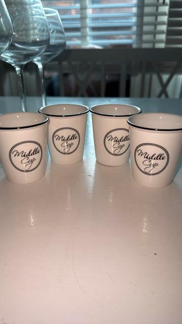 Riviera maison espresso kopjes beschikbaar voor biedingen