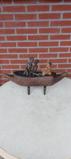TRIBAL  HANDGESNEDEN GROTE SLAVEN BOOT MET 3 PASSENGEIRS, Antiek en Kunst, Ophalen of Verzenden