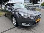 Ford Focus Wagon 1.0 Titanium Airco PDC Crusie control Navig, 65 €/maand, Gebruikt, Handgeschakeld, 1216 kg