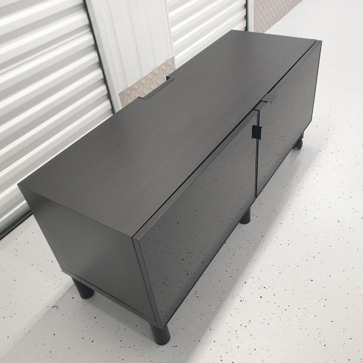 IKEA Besta zwarte tv-meubel kast, Huis en Inrichting, Kasten | Televisiemeubels, Zo goed als nieuw, Minder dan 100 cm, 100 tot 150 cm
