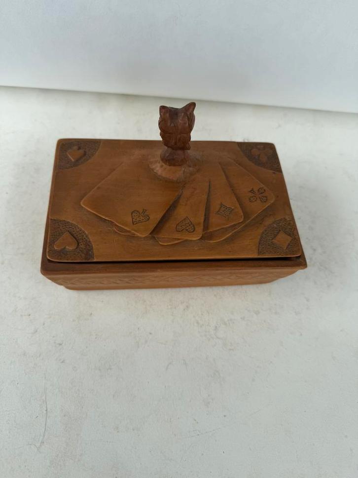 Fraai hout gestoken (poker)kaarten kistje, Antiek en Kunst, Kunst | Beelden en Houtsnijwerken, Ophalen of Verzenden