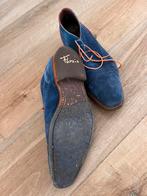 Floris van Bommel, suede, blauw, Ophalen of Verzenden, Zo goed als nieuw, Blauw