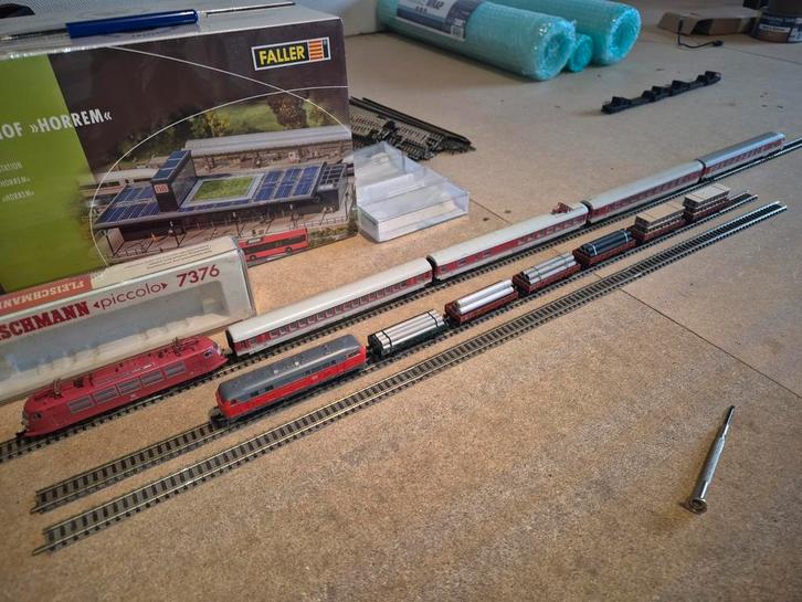 Fleischmann n  personen trein met stuurstand, Hobby en Vrije tijd, Modeltreinen | N-Spoor, Wagon, Gelijkstroom, Fleischmann, Ophalen of Verzenden