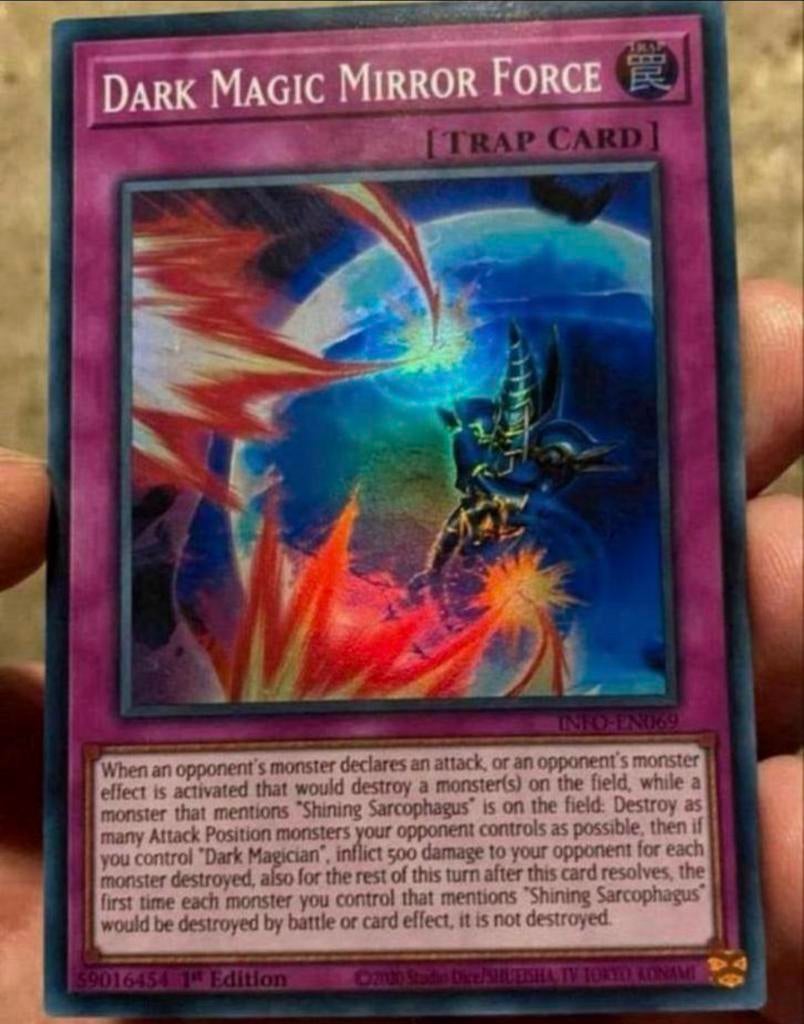 Yu-Gi-Oh! Dark Magic Mirror Force INFO 1st Edition M/NM !, Verzenden, Zo goed als nieuw, Losse kaart, Foil