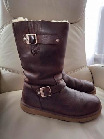 Originele UGG's bruin leren laarzen maat: 41 beschikbaar voor biedingen