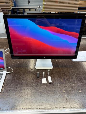 Apple Thunderbolt Display 27" zo goed als nieuw beschikbaar voor biedingen