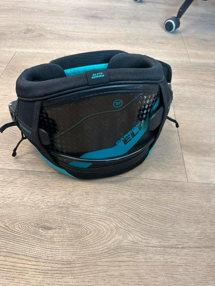 Ride Engine Elite Carbon V8 Trapeze, Watersport en Boten, Kitesurfen, Gebruikt, Trapeze, Geen board, Ophalen of Verzenden