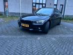 BMW 3-Serie 2.0 320i (f30) 2012 Zwart, Auto's, Automaat, Zwart, 4 cilinders, Zwart