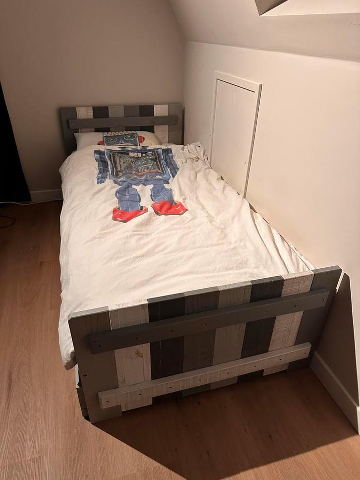 Stoer kinderbed steigerhout-look 90x200, Kinderen en Baby's, Kinderkamer | Bedden, Gebruikt, 180 cm of meer, 85 tot 100 cm, Lattenbodem
