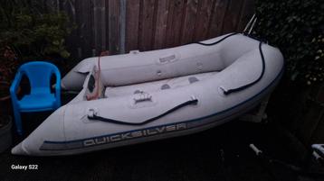 Rubberboot  quicksilver  beschikbaar voor biedingen